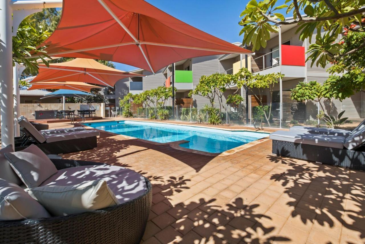 Onslow Beach Resort Luaran gambar
