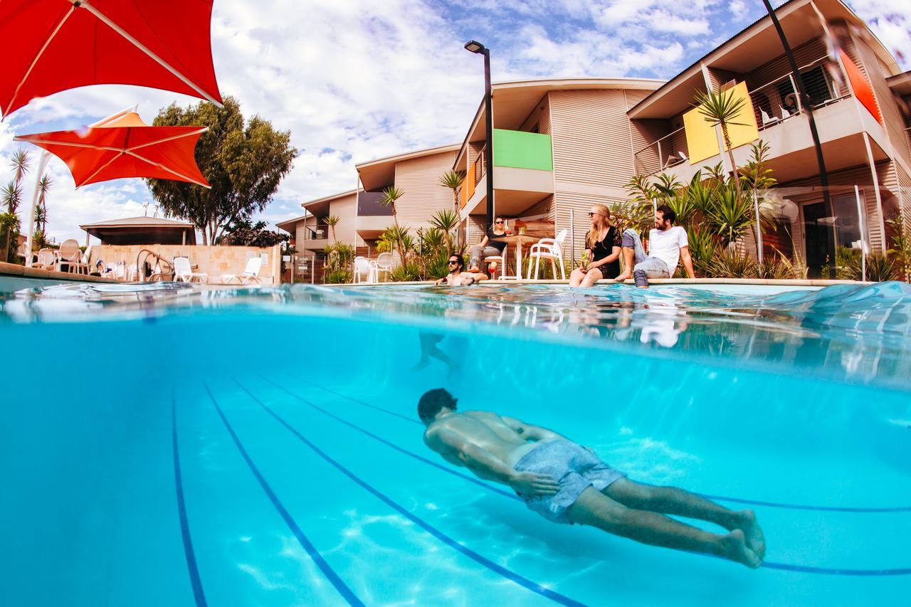 Onslow Beach Resort Luaran gambar