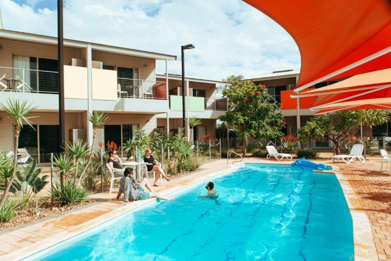 Onslow Beach Resort Luaran gambar